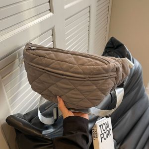 Beige Quilted Women'S Waist Bag - Roomy Hands-Free Belt Bag, Crossbody Fanny Pack for Women, Stylish And Functional for Everyday Use, Ideal Gift for Christmas, Birthdays, And Mother'S Day